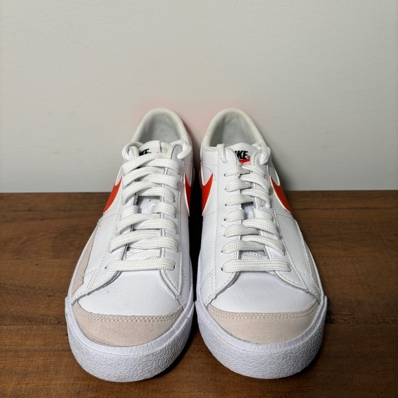 Nike Blazer Low '77 Leather Sneakers Womens 7 Youth 5.5 White Team Orange Shoes - Picture 5 of 7